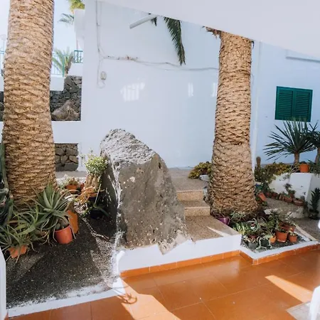 Location In A Great Complex With 300mbps Internet 公寓式酒店 3*
