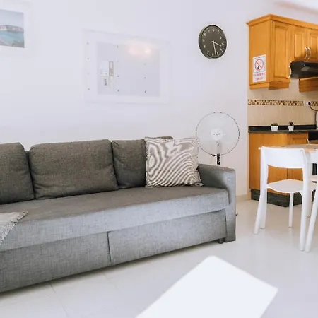 Location In A Great Complex With 300mbps Internet
